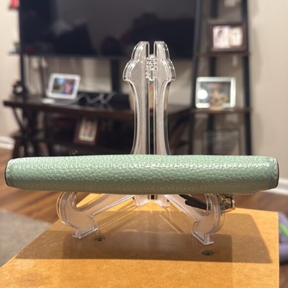 Kate ♠️ Spade Roulette Slim Bifold Wallet (Aphrodite Green) EUC - Picture 6 of 12